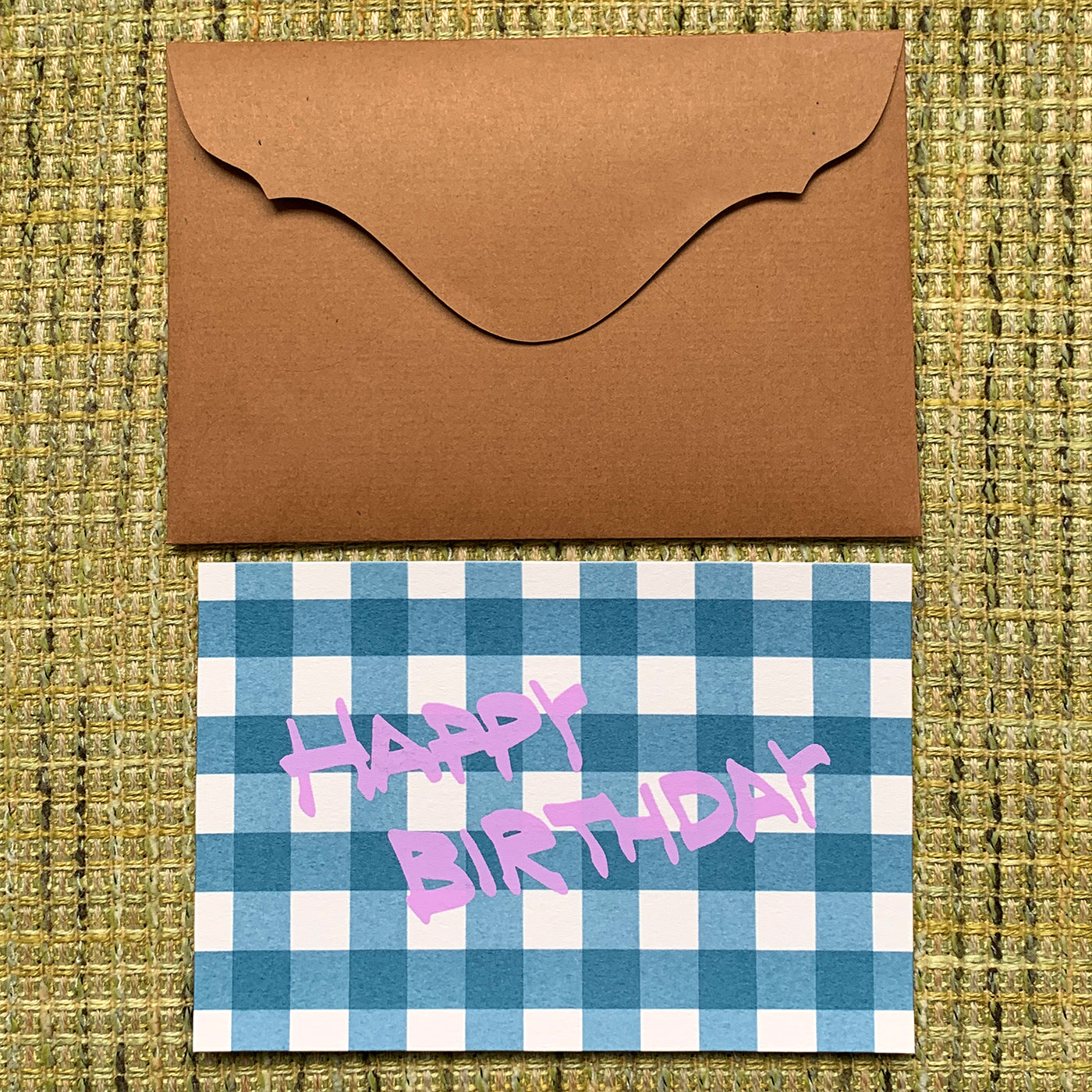 Greeting card / gingham check "Happy Birthday"
